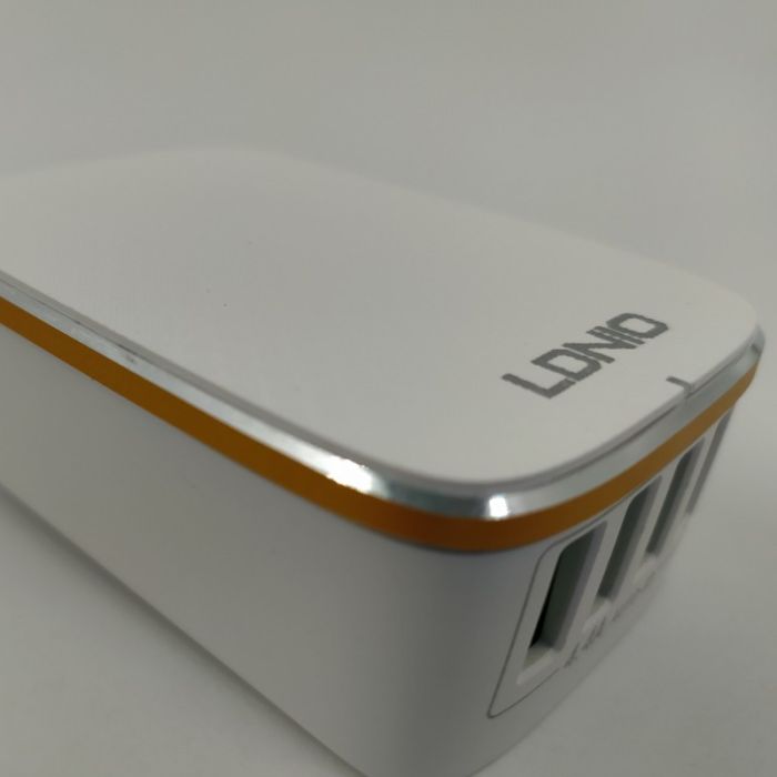 Сетевое зарядное устройство на 4USB выхода LDNIO