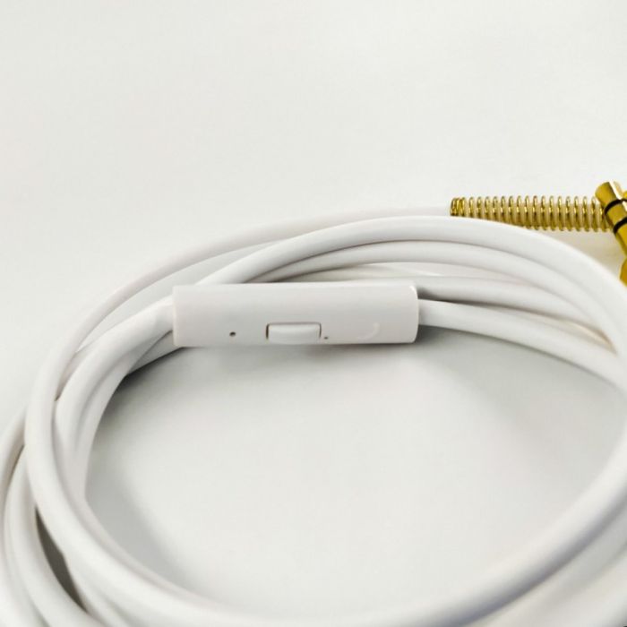 Угловой аудиокабель 3,5mm AUX Solofer с микрофоном