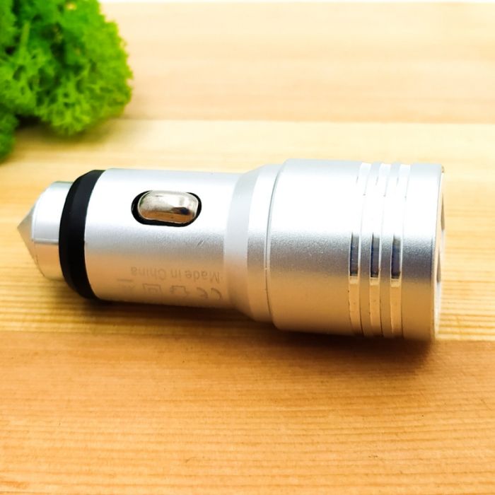 Автомобильный блок питания металлический 2USB 2,4A