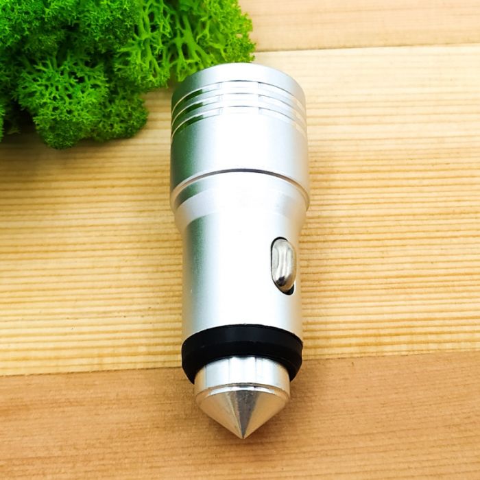 Автомобильный блок питания металлический 2USB 2,4A