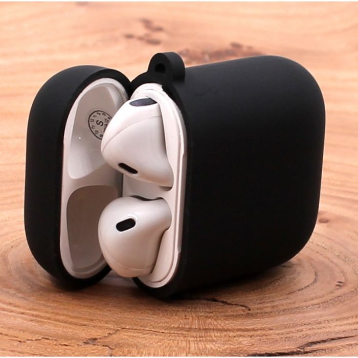 Оригинальный матовый чехол Silicone Case для AirPods Original Assembly Black
