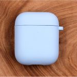 Оригинальный матовый чехол Silicone Case для AirPods Original Assembly Blue Agat